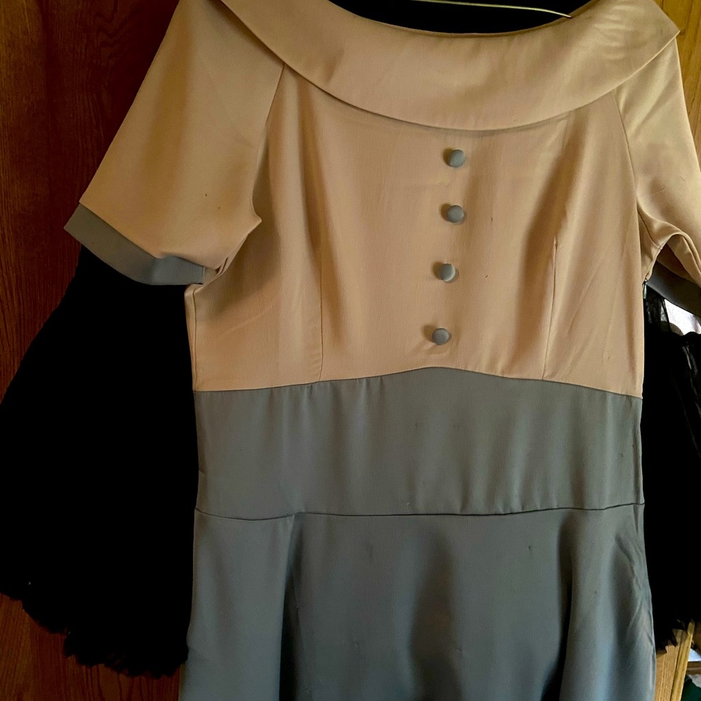 Replica 1950s dress
